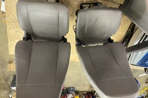 2022 Freightliner Air Suspension Seats  Part and Part Machine